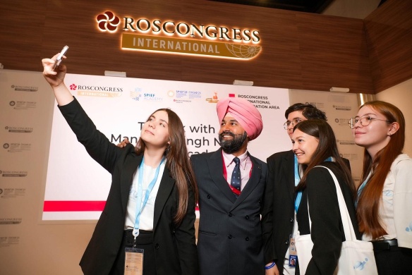 Зона делового общения Roscongress International на ПМЭФ-2026: расширяя горизонты международного сотрудничества